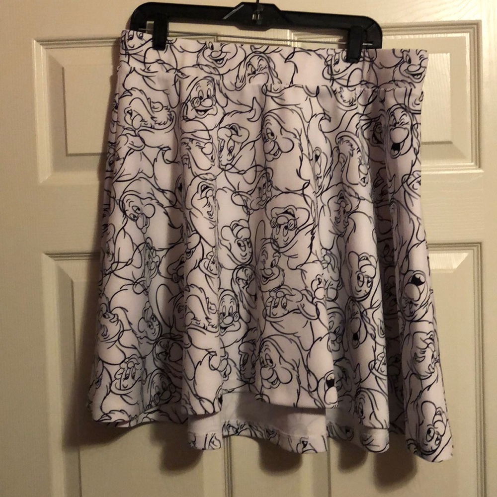 Snow White’s Seven Dwarfs skirt